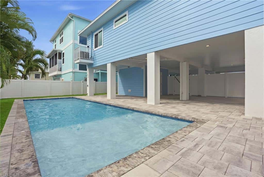 250 Pearl St, Fort Myers Beach, photo 32