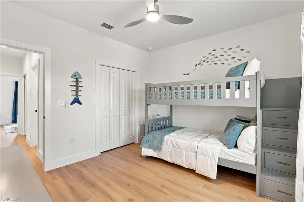 250 Pearl St, Fort Myers Beach, photo 24