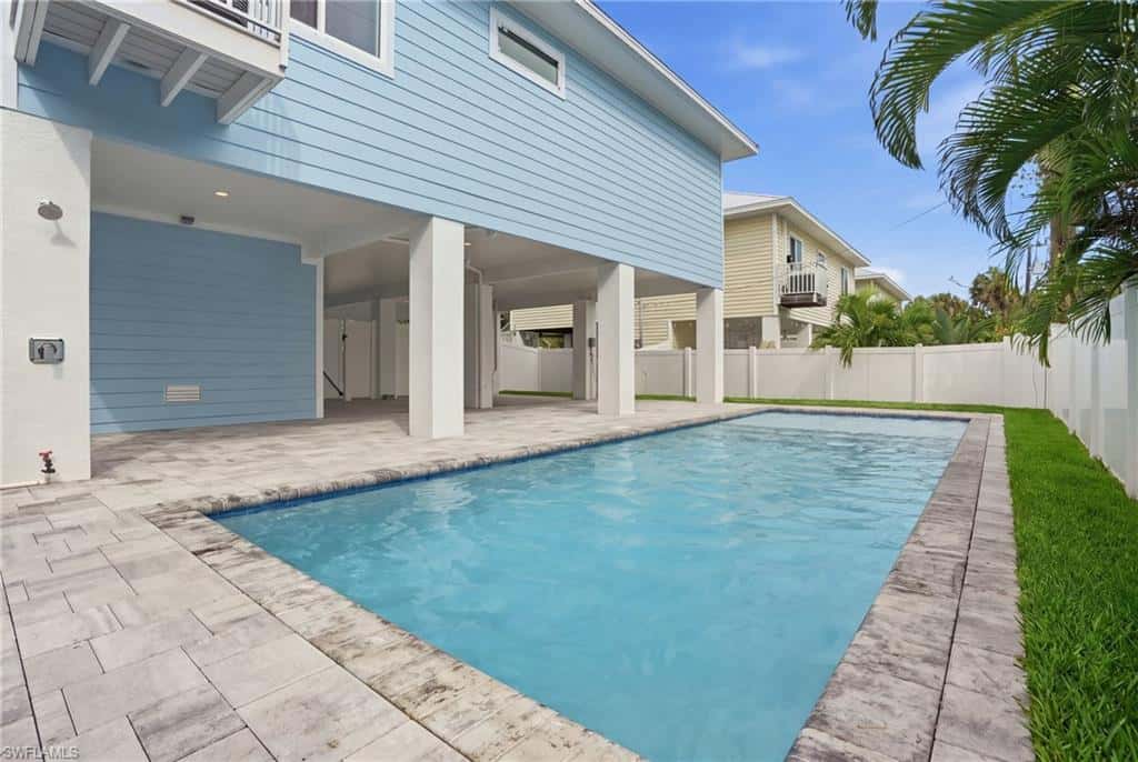 250 Pearl St, Fort Myers Beach, photo 33
