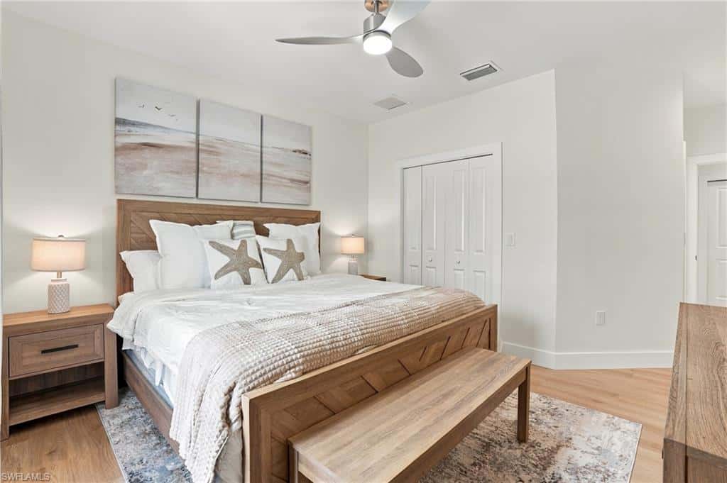 250 Pearl St, Fort Myers Beach, photo 18
