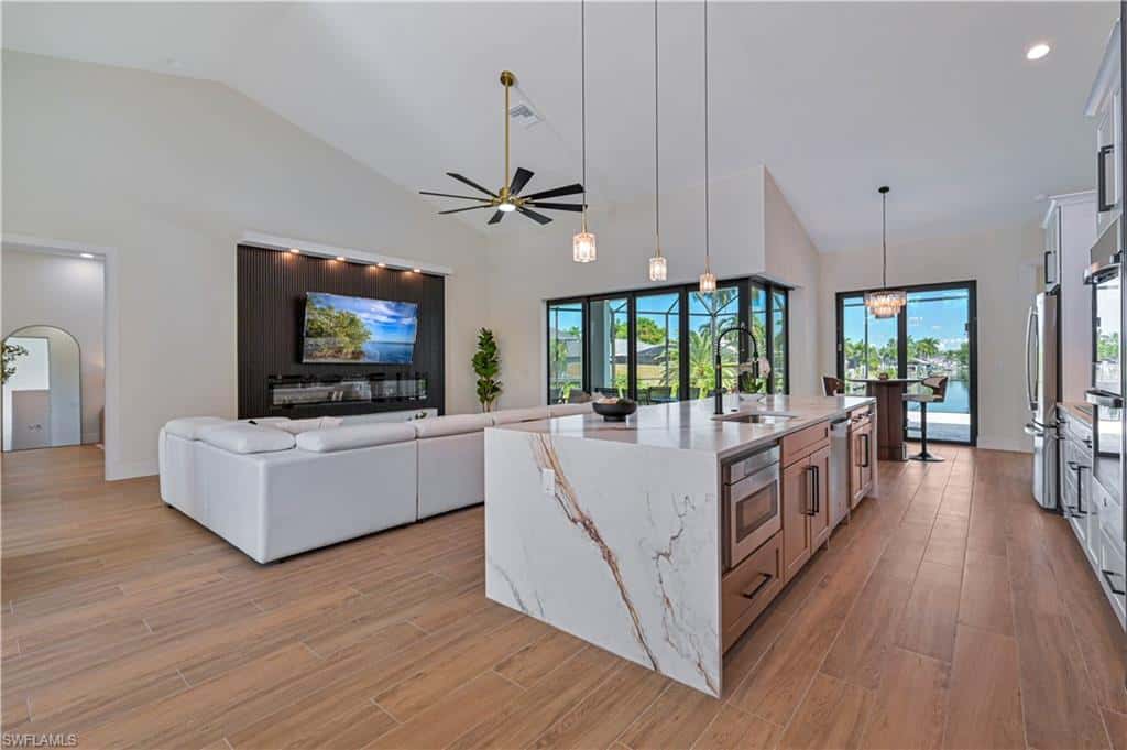 2201 Beach Pkwy, Cape Coral, photo 12