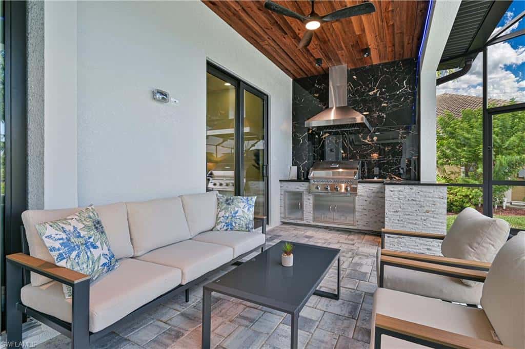 2201 Beach Pkwy, Cape Coral, photo 19