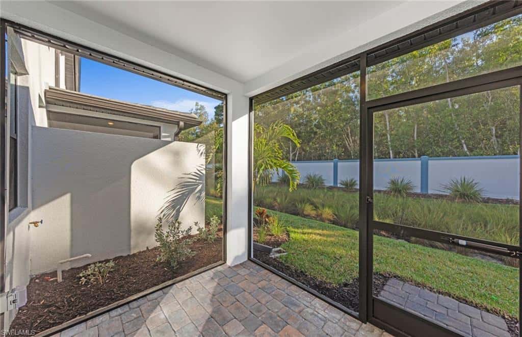 27806 Solis Grande Dr, Bonita Springs, photo 32