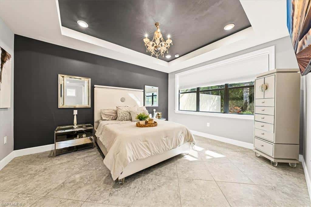 7670 Jacaranda Ln, Naples, photo 17