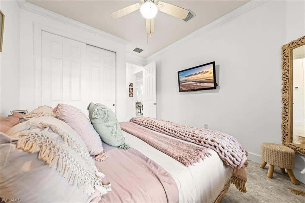 7670 Jacaranda Ln, Naples, photo 26