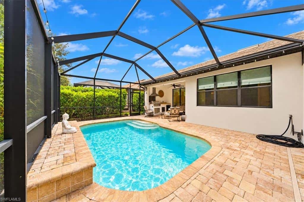 7670 Jacaranda Ln, Naples, photo 32