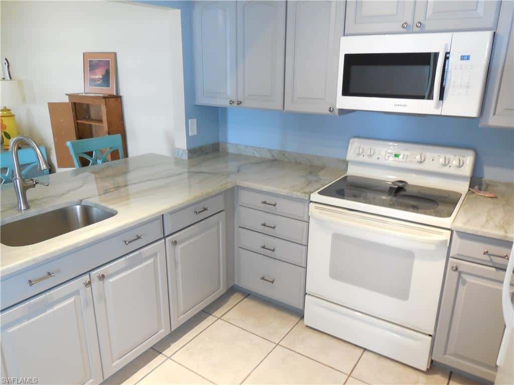 114 Quail Forest Blvd #7, Naples, photo 4