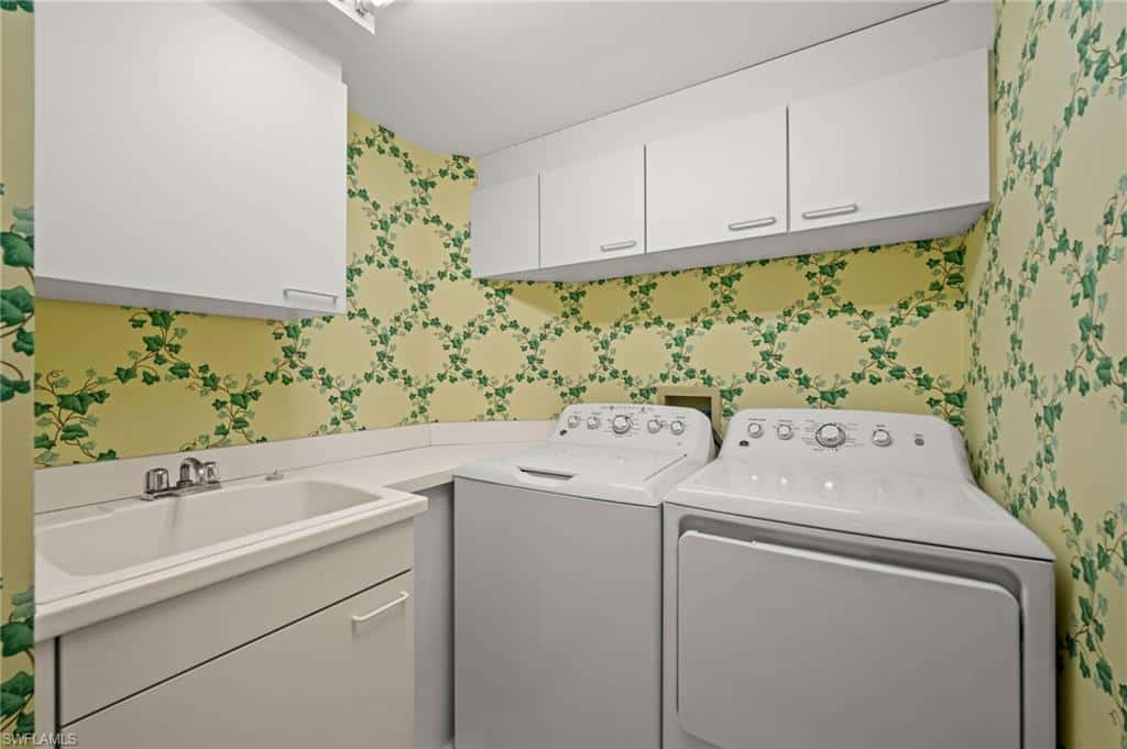 4021 Gulf Shore Blvd #1204, Naples, photo 42