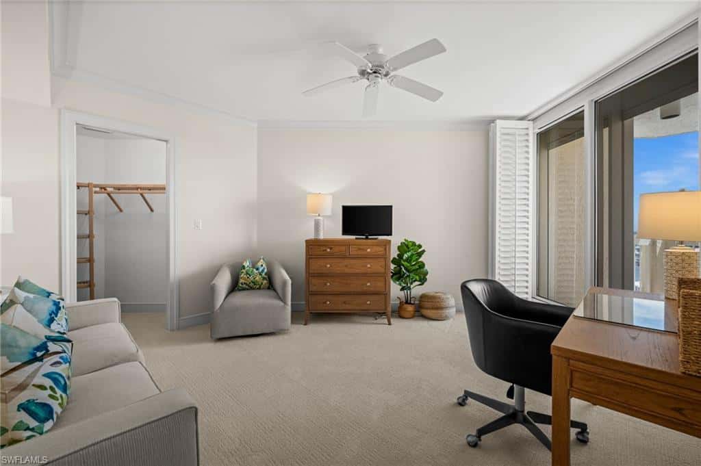 4021 Gulf Shore Blvd #1204, Naples, photo 32