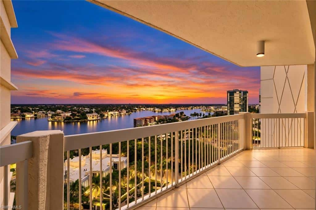 4021 Gulf Shore Blvd #1204, Naples, photo 5