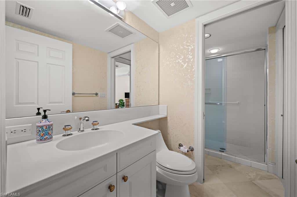 4021 Gulf Shore Blvd #1204, Naples, photo 35