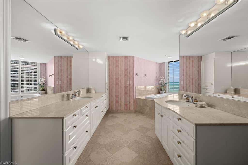 4021 Gulf Shore Blvd #1204, Naples, photo 31