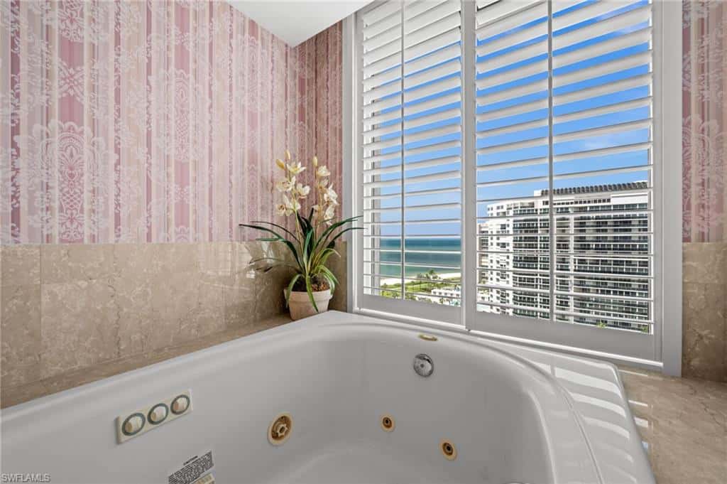 4021 Gulf Shore Blvd #1204, Naples, photo 29