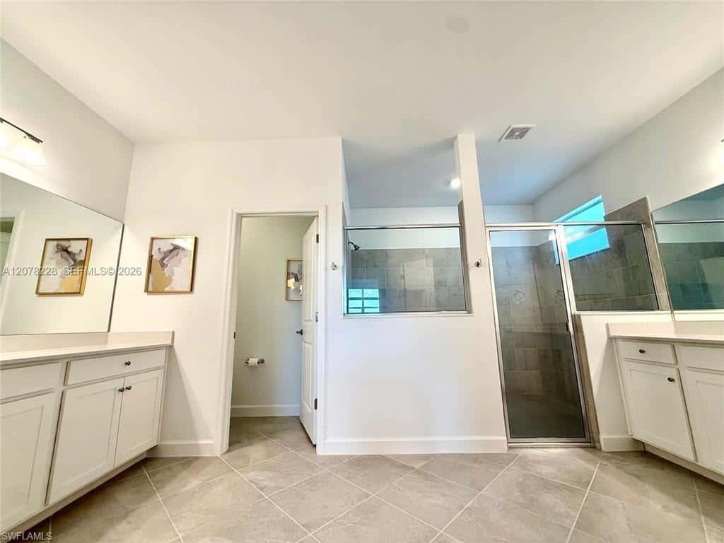 9291 Aqua Overlook Ct, Lehigh Acres, photo 37