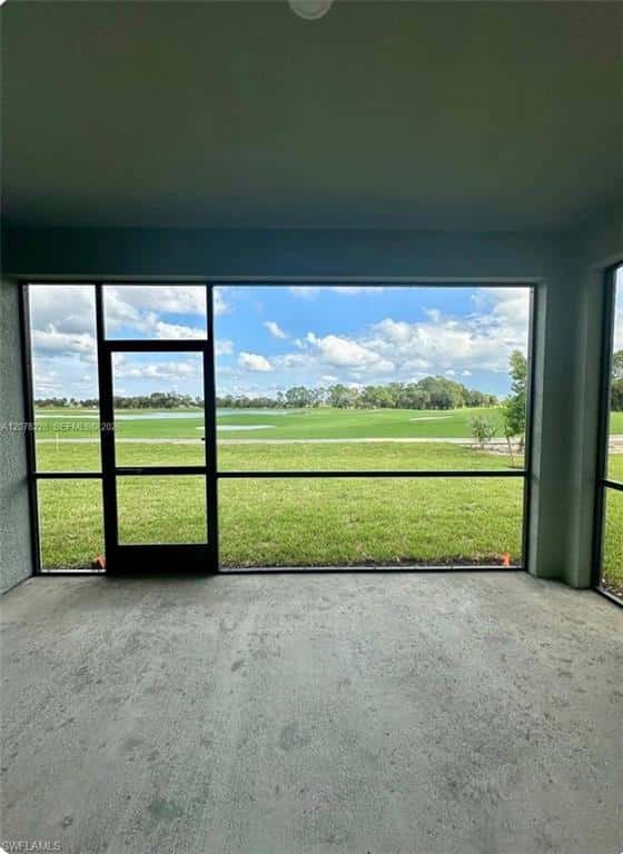 9291 Aqua Overlook Ct, Lehigh Acres, photo 8