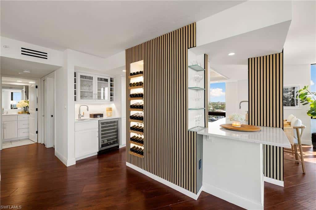 4751 Gulf Shore Blvd #905, Naples, photo 13