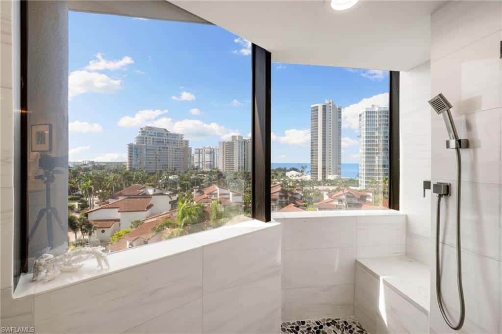 4751 Gulf Shore Blvd #905, Naples, photo 17
