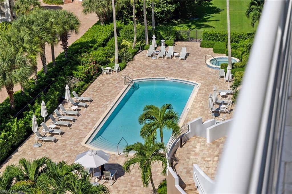 4751 Gulf Shore Blvd #905, Naples, photo 24