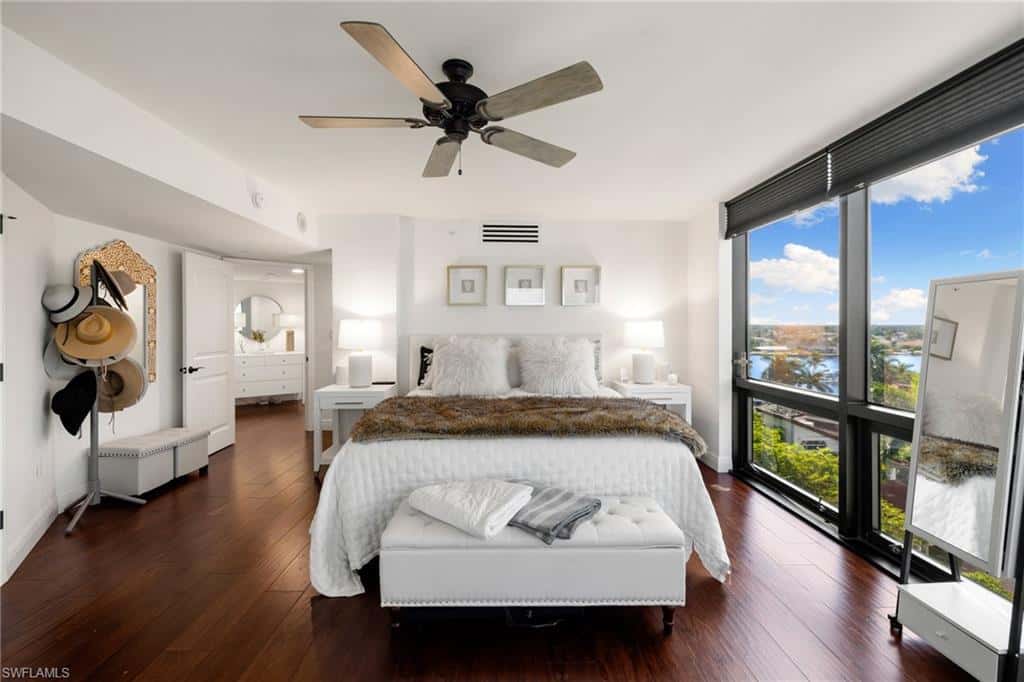 4751 Gulf Shore Blvd #905, Naples, photo 15