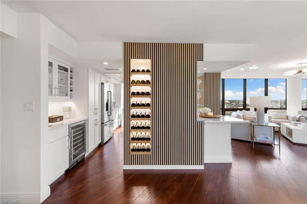 4751 Gulf Shore Blvd #905, Naples, photo 11