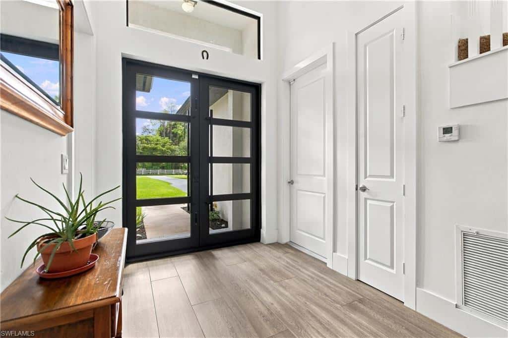 4875 Teak Wood Dr, Naples, photo 4