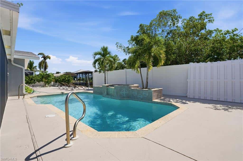 310 Madison Ct, Fort Myers Beach, photo 26