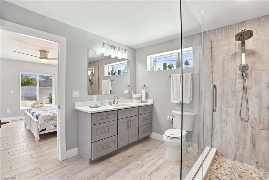310 Madison Ct, Fort Myers Beach, photo 20