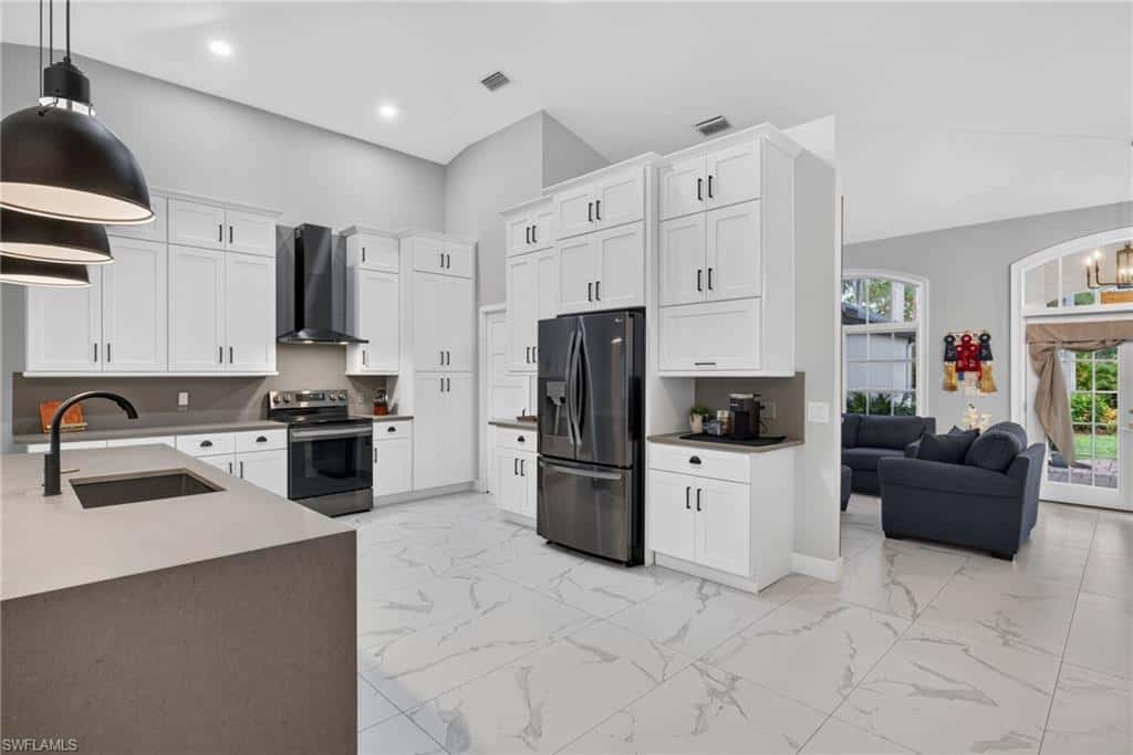 24200 Golden Eagle Ln, Bonita Springs, photo 10