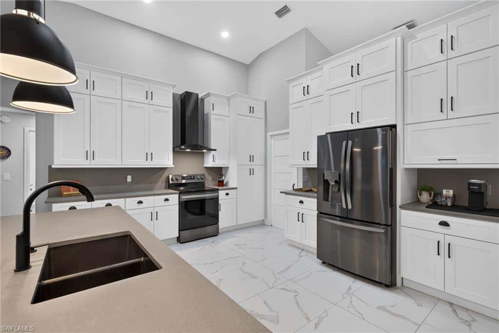 24200 Golden Eagle Ln, Bonita Springs, photo 11