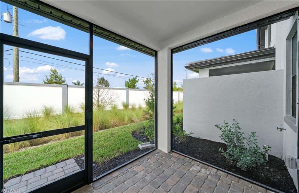 27812 Solis Grande Dr, Bonita Springs, photo 30