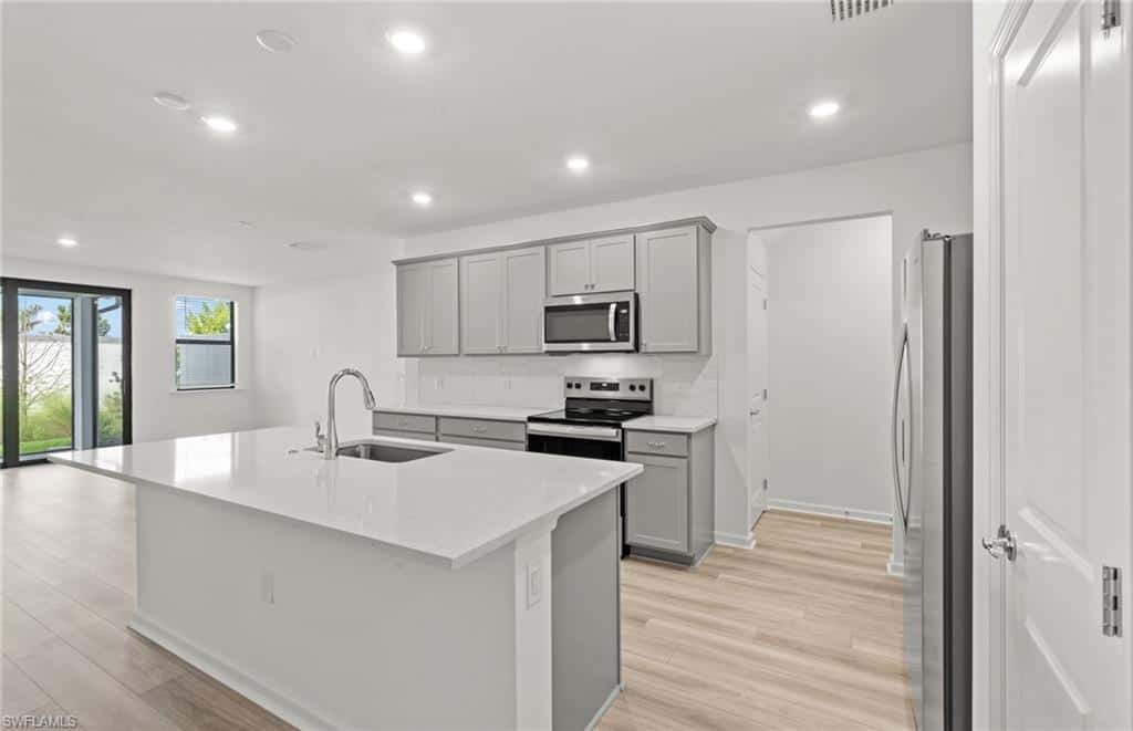 27812 Solis Grande Dr, Bonita Springs, photo 15