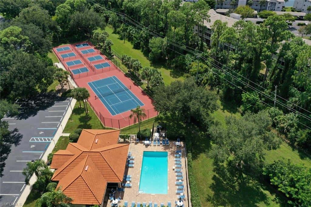 250 Robin Hood Cir #201, Naples, photo 46