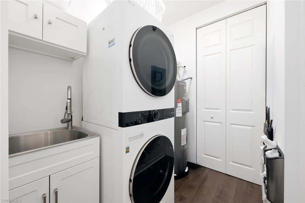 250 Robin Hood Cir #201, Naples, photo 34