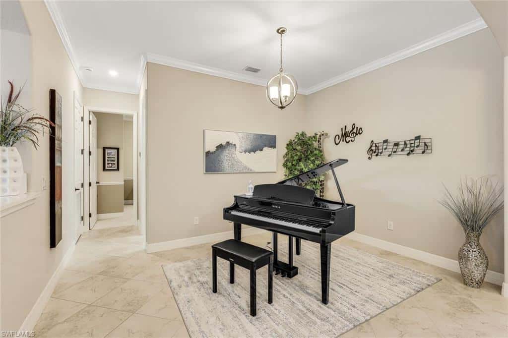 28112 Kerry Ct, Bonita Springs, photo 5