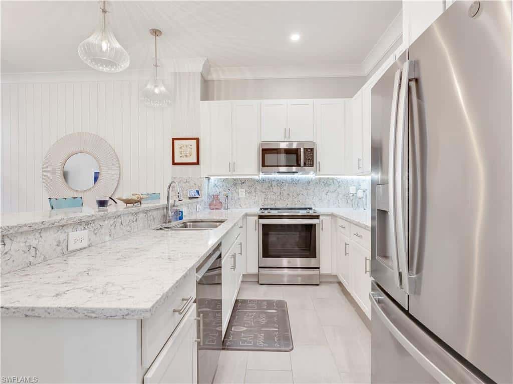 163 Indies Dr #202, Naples, photo 9