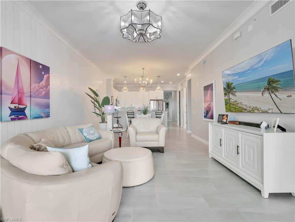 163 Indies Dr #202, Naples, photo 4