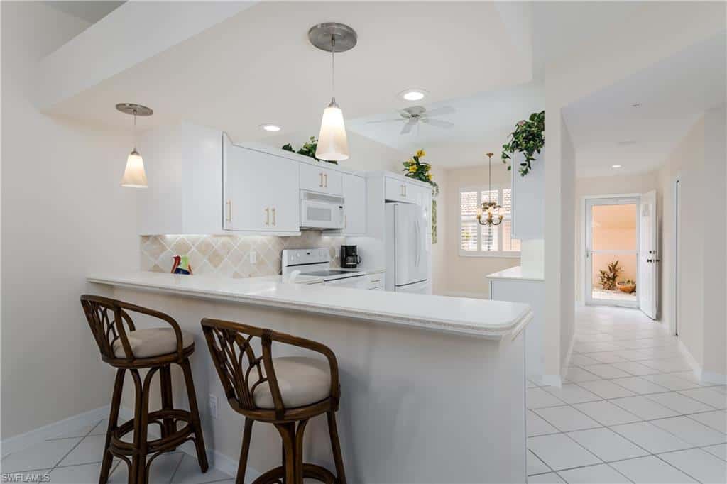 6700 Beach Resort Dr #5, Naples, photo 4