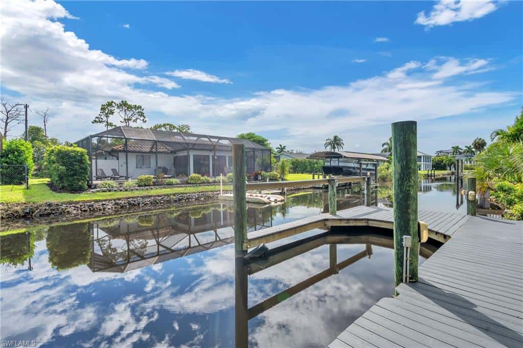 27109 Holly Ln, Bonita Springs, photo 6