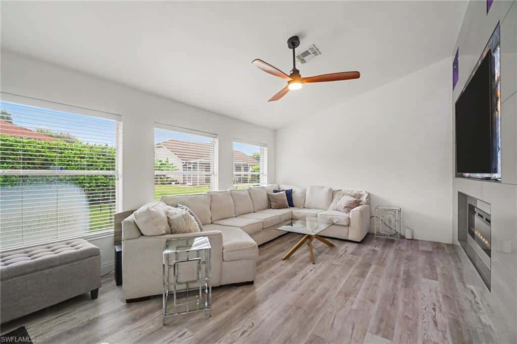 22394 Fountain Lakes Blvd, Estero, photo 7