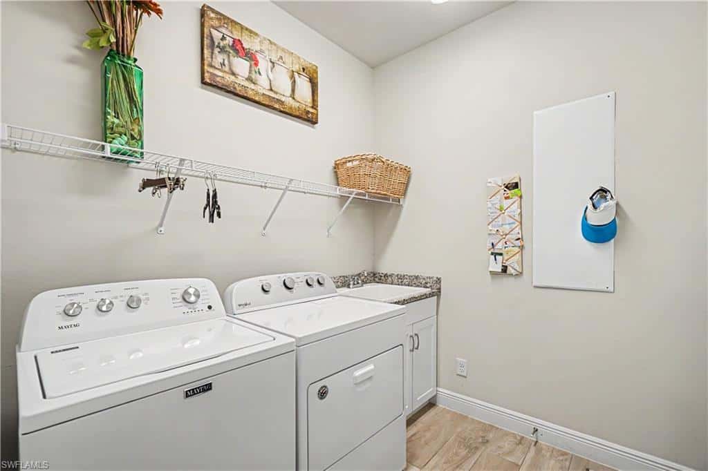 9062 Montserrat Dr, Naples, photo 27