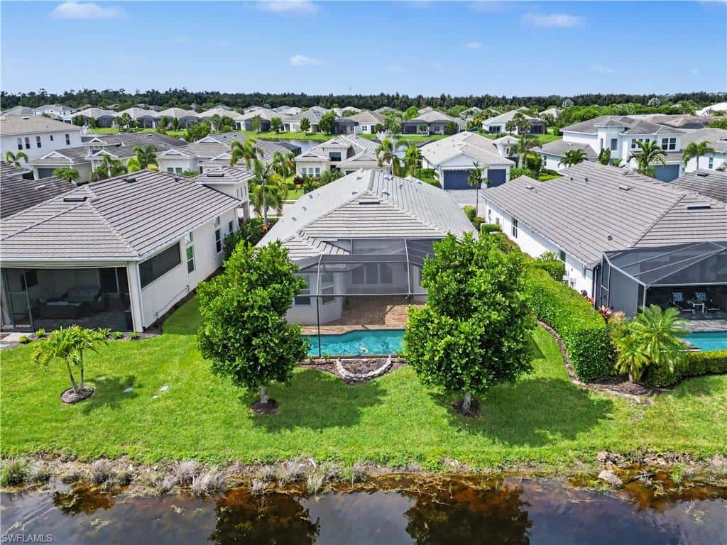 9062 Montserrat Dr, Naples, photo 32