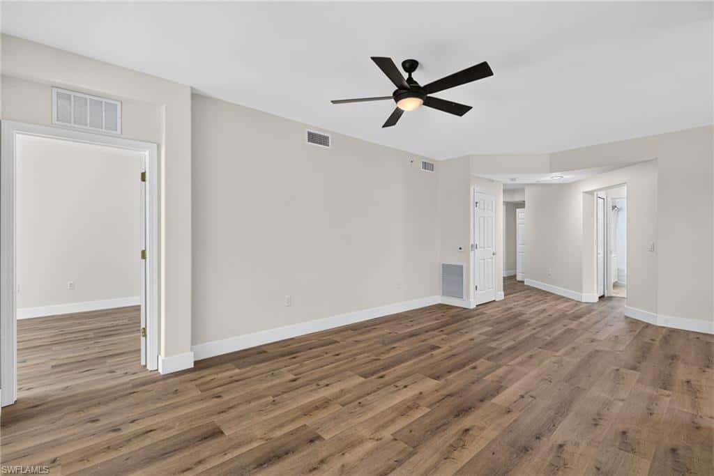 1295 Henley St #1207, Naples, photo 4