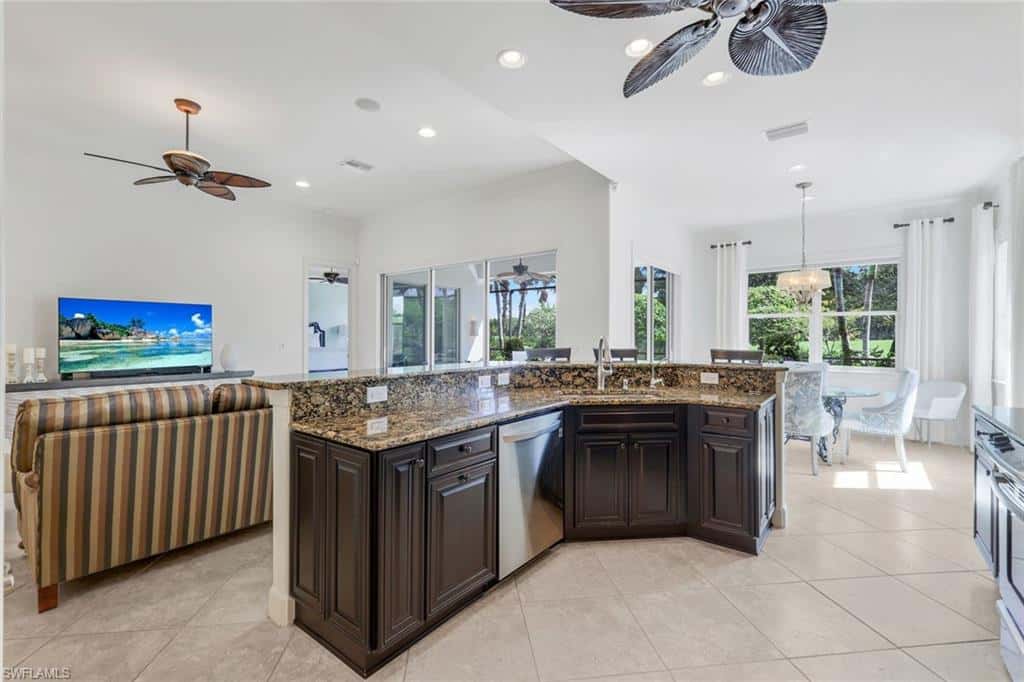 9090 Limestone Ln, Naples, photo 10