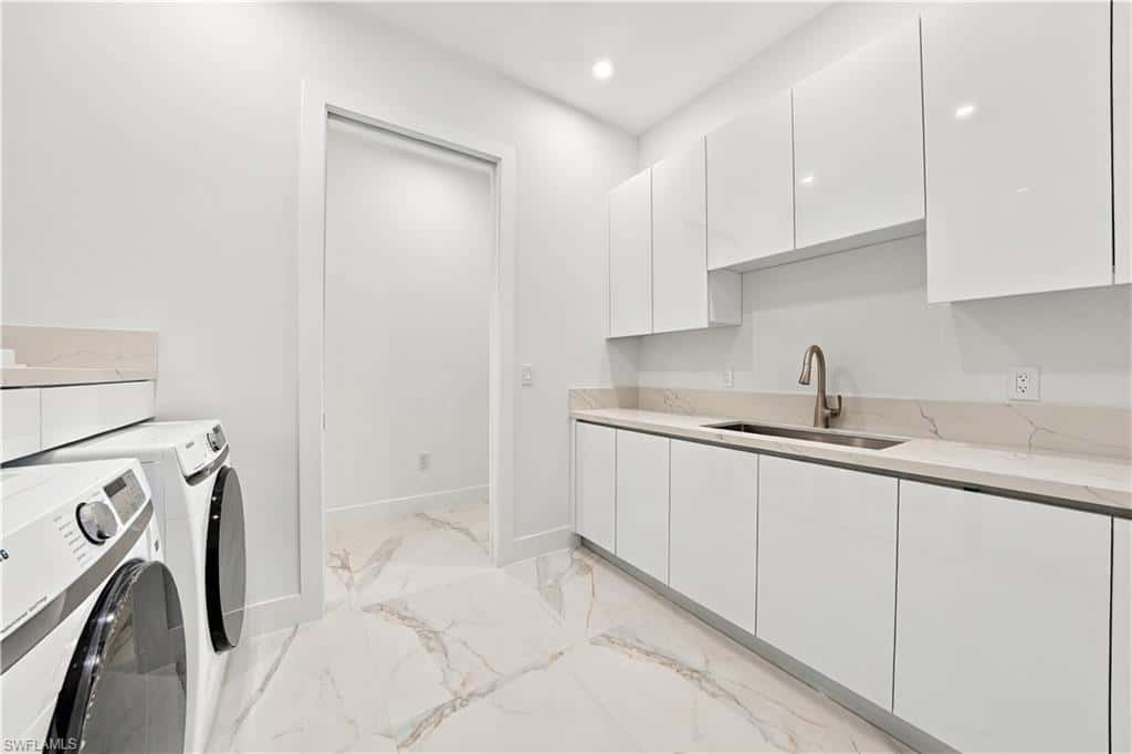 98 10th St, Naples, photo 36
