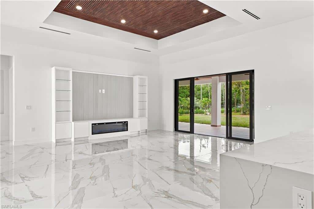 98 10th St, Naples, photo 9