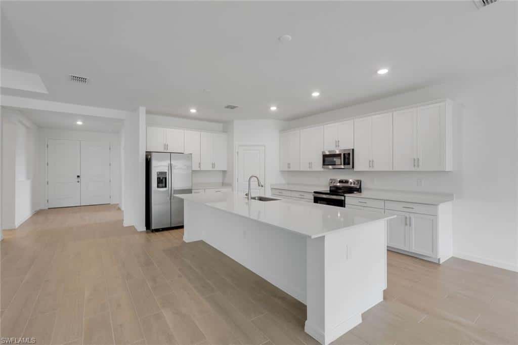 5180 Sugarwood Dr, Naples, photo 12