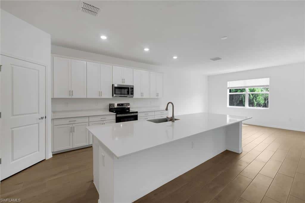 5180 Sugarwood Dr, Naples, photo 15
