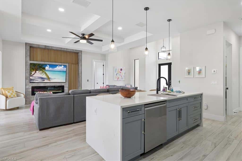 2001 8th Ct, Cape Coral, photo 15