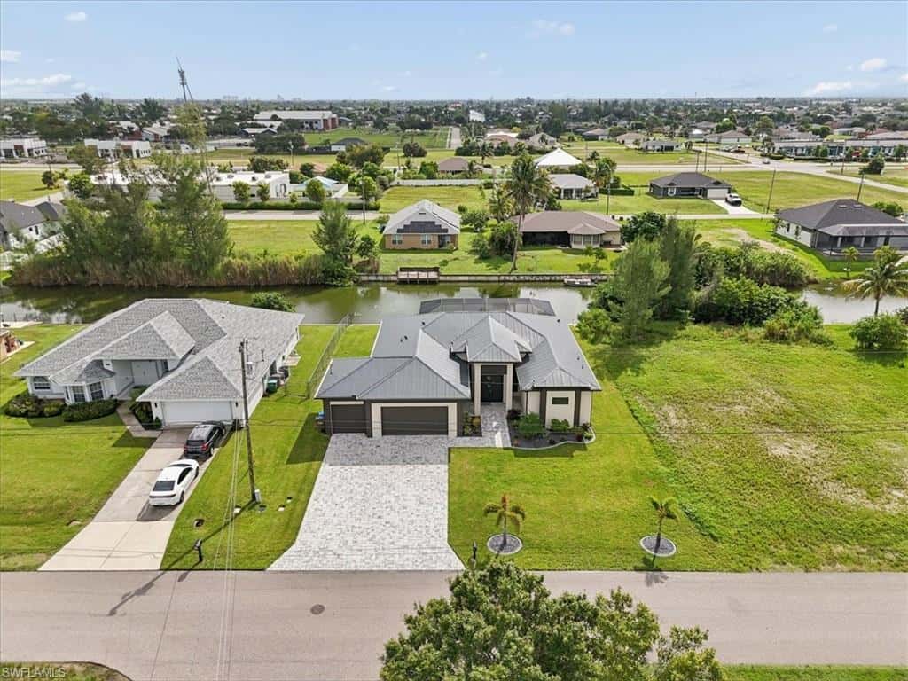 2001 8th Ct, Cape Coral, photo 40