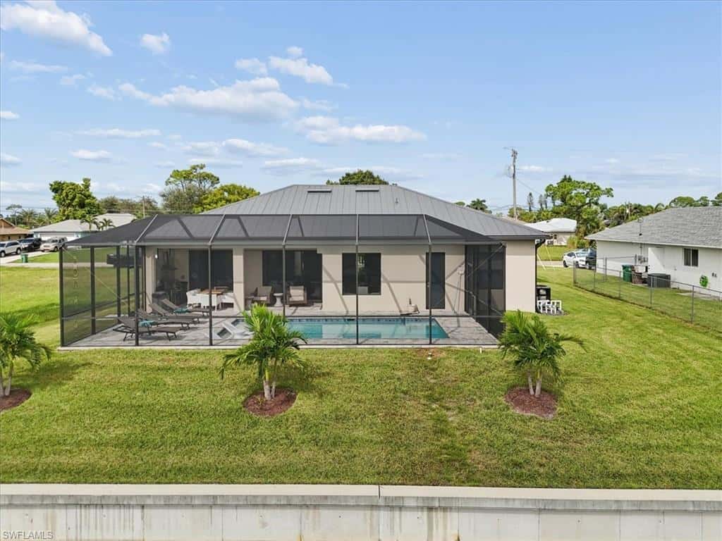 2001 8th Ct, Cape Coral, photo 4